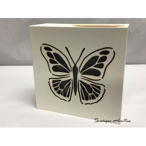 Boîte lumières papillon