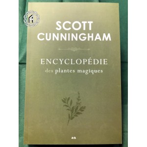 Encyclopédie des plantes magique